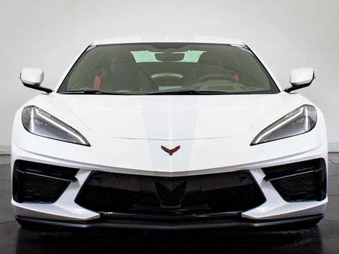 Used 2023 Chevrolet Corvette Stingray Premium Conv w/ Z51 Performance Package image 3