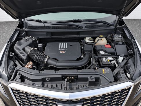 Used 2021 Cadillac XT5 Luxury FWD image 12