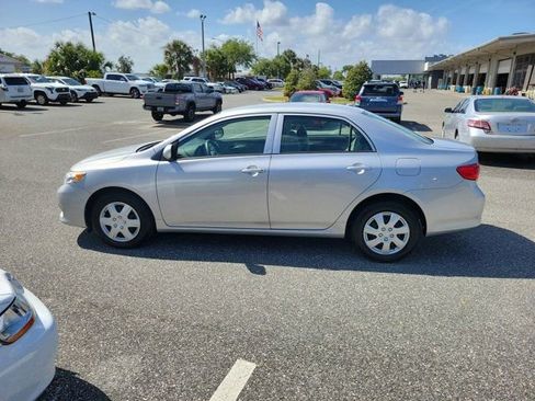 Used 2010 Toyota Corolla LE image 13