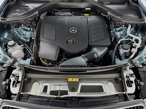 New 2026 Mercedes-Benz GLC 300 GLC 300 image 10