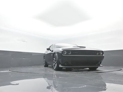 Used 2022 Dodge Challenger R/T Scat Pack image 24