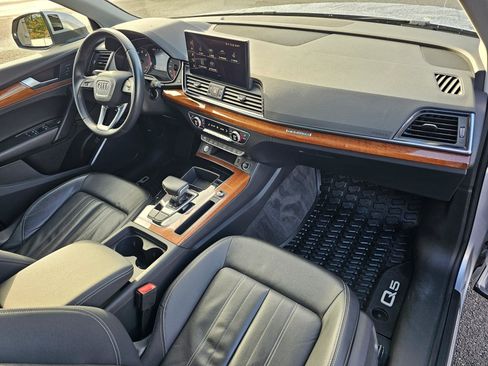 Used 2023 Audi Q5 2.0T Premium image 16