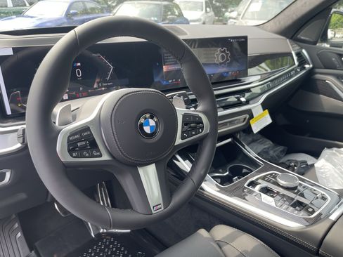 New 2027 BMW X7 xDrive40i w/ M Sport Package AWD/4WD image 12