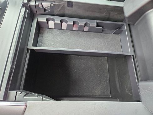 Used 2025 Ford F150 XLT w/ Equipment Group 301A Standard image 29