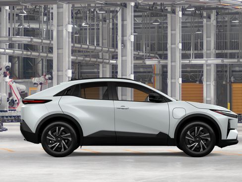 New 2026 Toyota C-HR AWD/4WD image 22