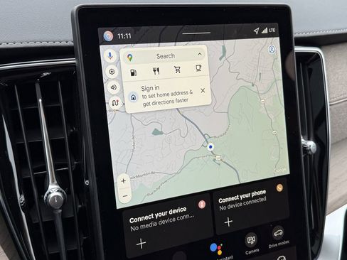 New 2026 Volvo XC90 B6 Plus image 18