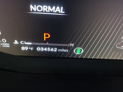 Used 2023 Acura MDX SH-AWD w/ Technology Package image 13