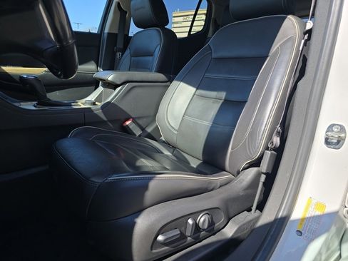 Used 2018 GMC Acadia Denali w/ LPO, Protection Package image 6