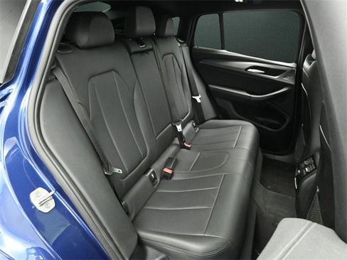 Used 2021 BMW X4 M40i image 19