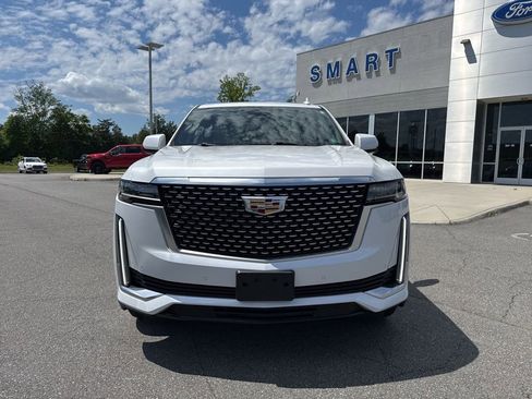 Used 2021 Cadillac Escalade Premium Luxury w/ Performance Package image 8