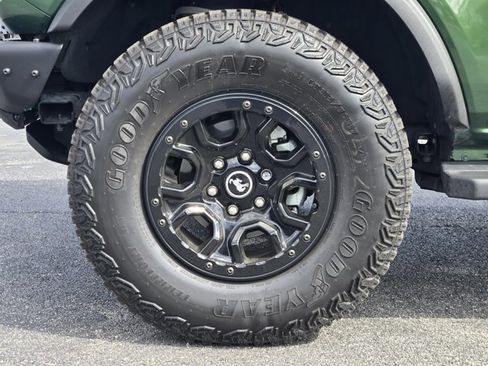 Certified 2024 Ford Bronco Wildtrak AWD/4WD image 10