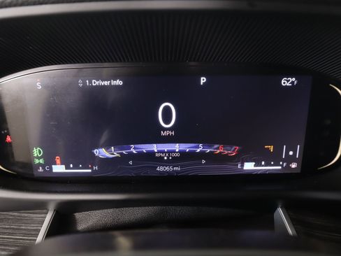 Used 2022 Jeep Wagoneer Series III w/ Flexible Seating Group image 4