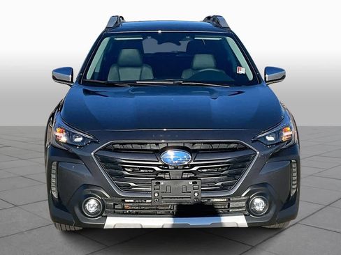 Used 2025 Subaru Outback Touring XT image 4