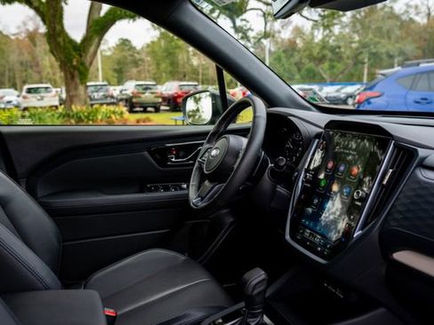 Certified 2025 Subaru Forester Limited w/ Popular Package #2 image 24