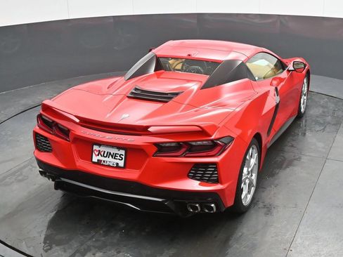 Used 2022 Chevrolet Corvette Stingray w/ Z51 Performance Package image 31