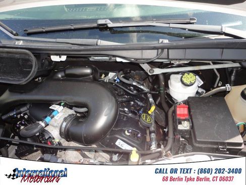 Used 2019 Ford Transit 250 148 Medium Roof RWD image 14