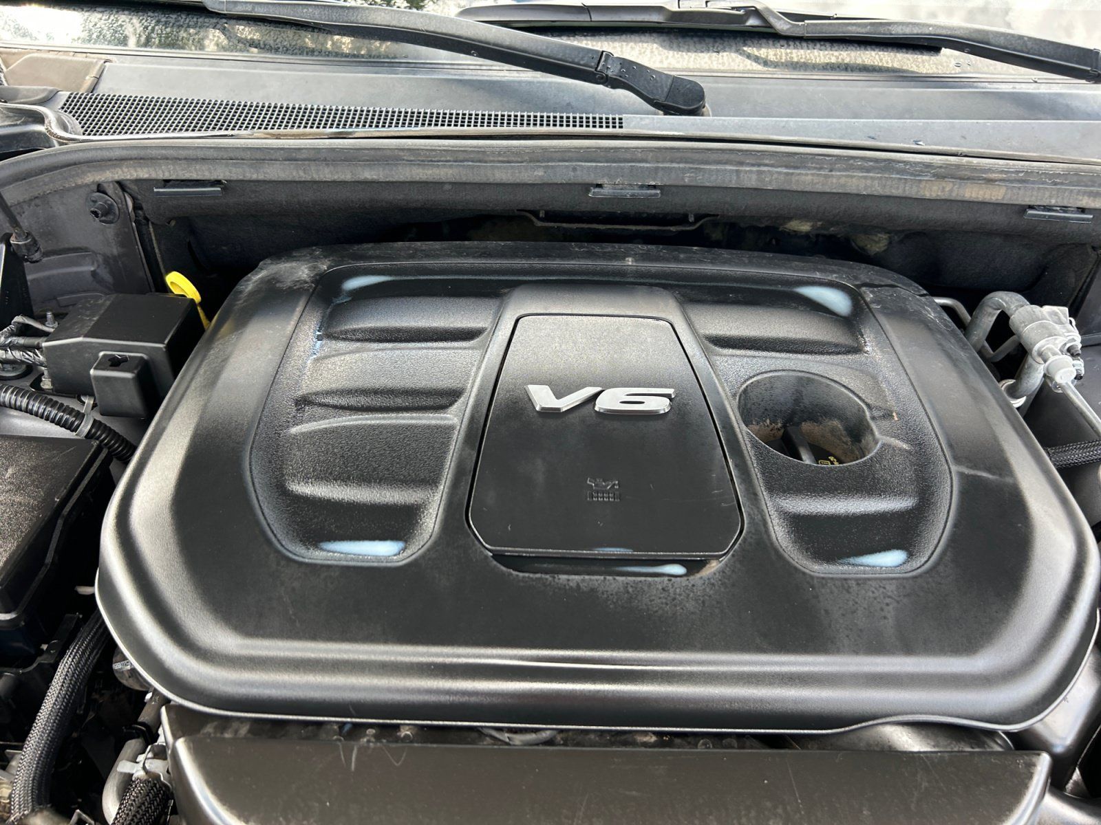 Certified 2019 Jeep Grand Cherokee Laredo w/ 18" Wheel & 8.4" Radio Group AWD/4WD image 22