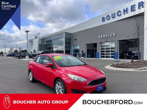 Certified 2017 Ford Focus SE FWD image 1
