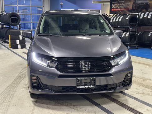 New 2026 Honda Odyssey Elite image 2