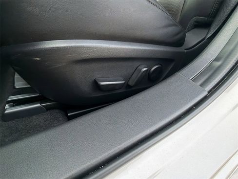 Certified 2025 MAZDA MAZDA3 2.5 Turbo Premium Plus Package image 5