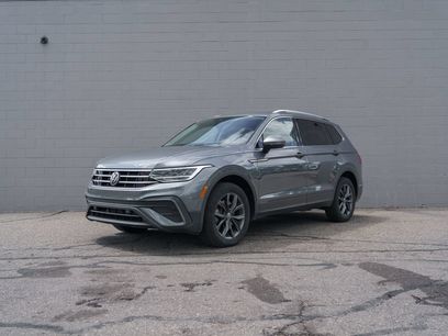 Used 2023 Volkswagen Tiguan SE