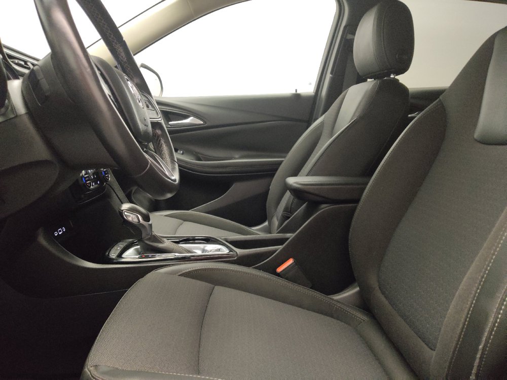 Used 2021 Buick Encore GX Select w/ Advanced Technology Package FWD image 17