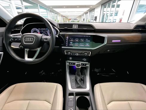 Used 2021 Audi Q3 2.0T Premium Plus w/ Premium Plus Package image 15