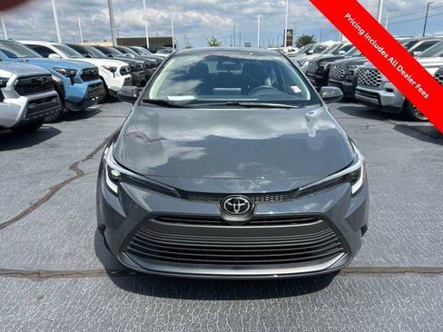 Used 2026 Toyota Corolla LE FWD image 22