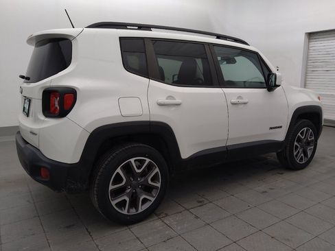 Used 2016 Jeep Renegade Latitude w/ Cold Weather Group AWD/4WD image 10