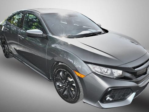 Used 2019 Honda Civic Sport image 9
