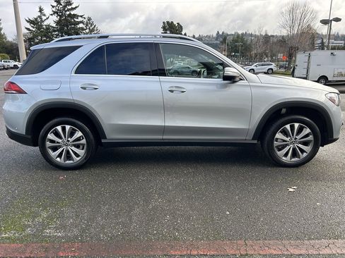 Used 2023 Mercedes-Benz GLE 350 4MATIC w/ Premium Package image 4