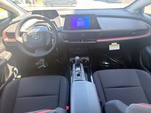 New 2026 Toyota Prius Plug-In Hybrid FWD image 22