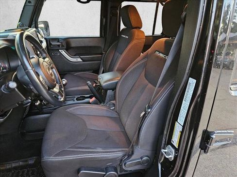 Used 2014 Jeep Wrangler Unlimited Rubicon w/ Connectivity Group AWD/4WD image 19