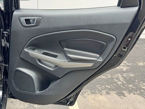 Used 2020 Ford EcoSport Titanium FWD image 40