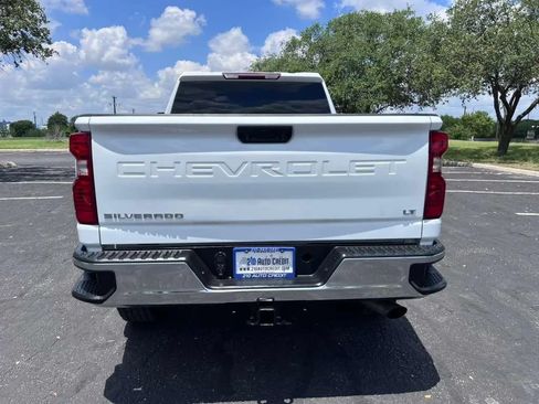 Used 2022 Chevrolet Silverado 2500 LT w/ Convenience Package AWD/4WD image 6