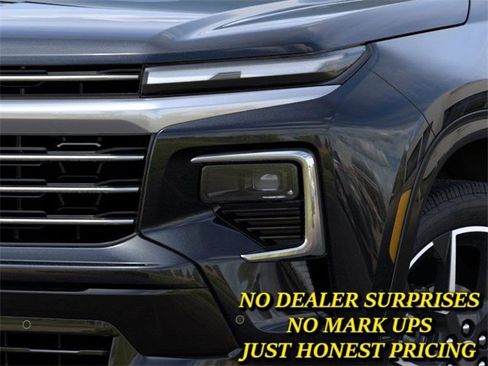 New 2026 Chevrolet Traverse High Country w/ LPO, Floor Liner Package image 10