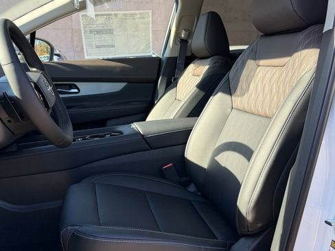 New 2026 Nissan Murano Platinum image 17