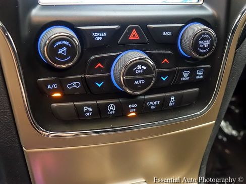 Used 2016 Jeep Grand Cherokee Laredo 75th Anniversary AWD/4WD image 20