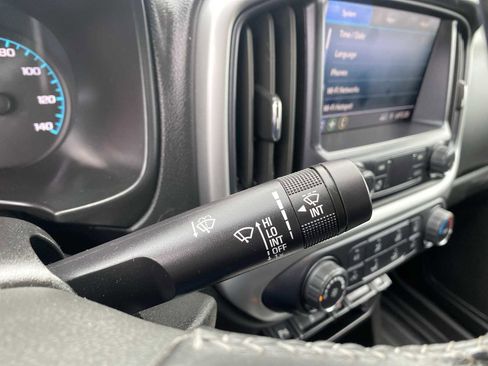 Used 2022 Chevrolet Colorado LT w/ Fleet Safety Package image 20