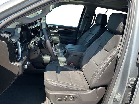 Certified 2025 GMC Sierra 1500 Denali image 9