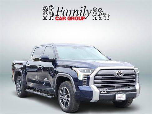 Used 2022 Toyota Tundra Limited image 2