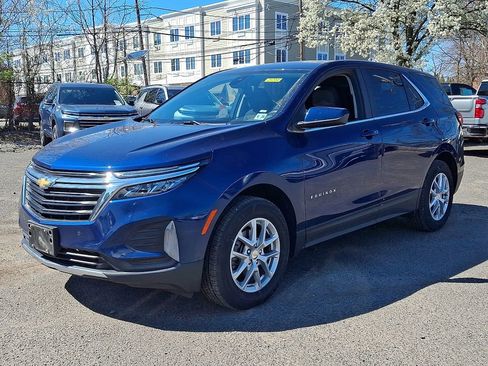 Used 2023 Chevrolet Equinox LT image 4