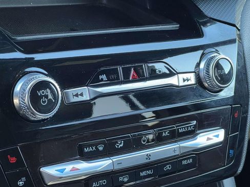 Used 2021 Ford Explorer ST w/ Equipment Group 401A image 19