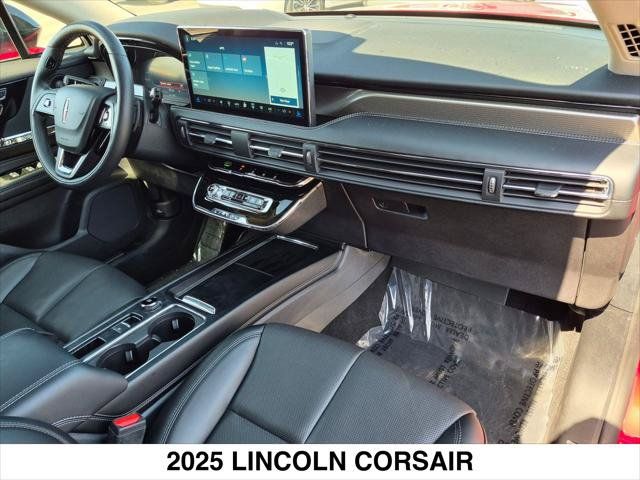 New 2025 Lincoln Corsair Grand Touring w/ Equipment Group 302A AWD/4WD image 27