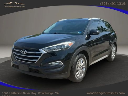 Used 2017 Hyundai Tucson SE Plus AWD/4WD image 8