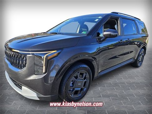 New 2026 Kia Carnival EX image 3