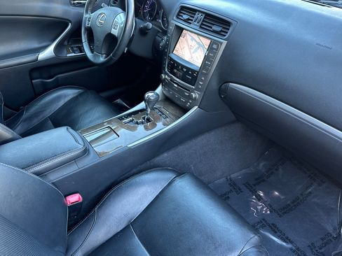 Used 2012 Lexus IS 250 image 32
