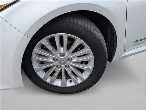 Used 2014 Toyota Avalon XLE Premium FWD image 9
