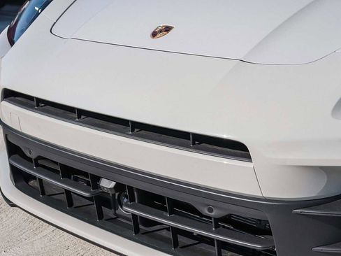 Used 2025 Porsche Panamera 4 image 5