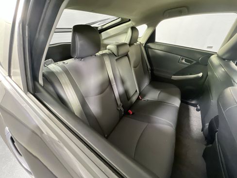 Used 2015 Toyota Prius Four FWD image 24